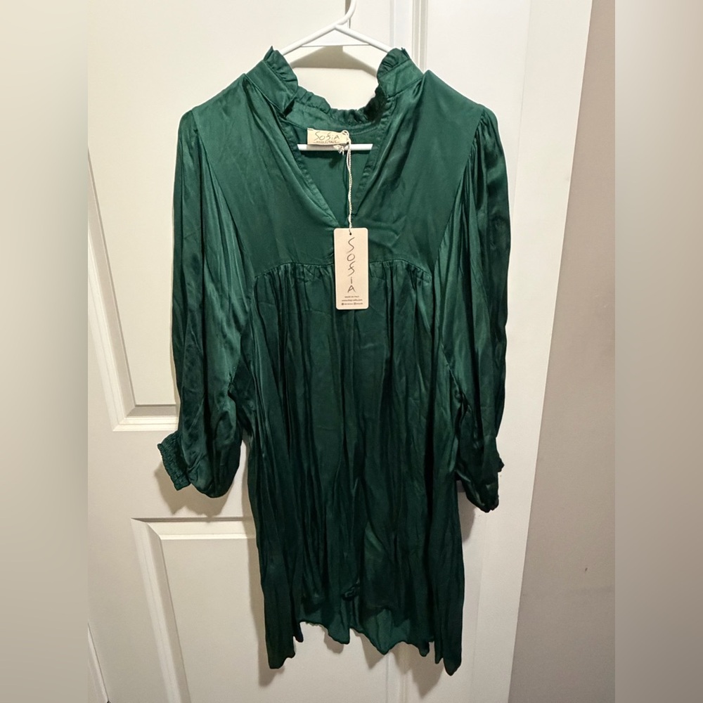 Sofia Green Dress